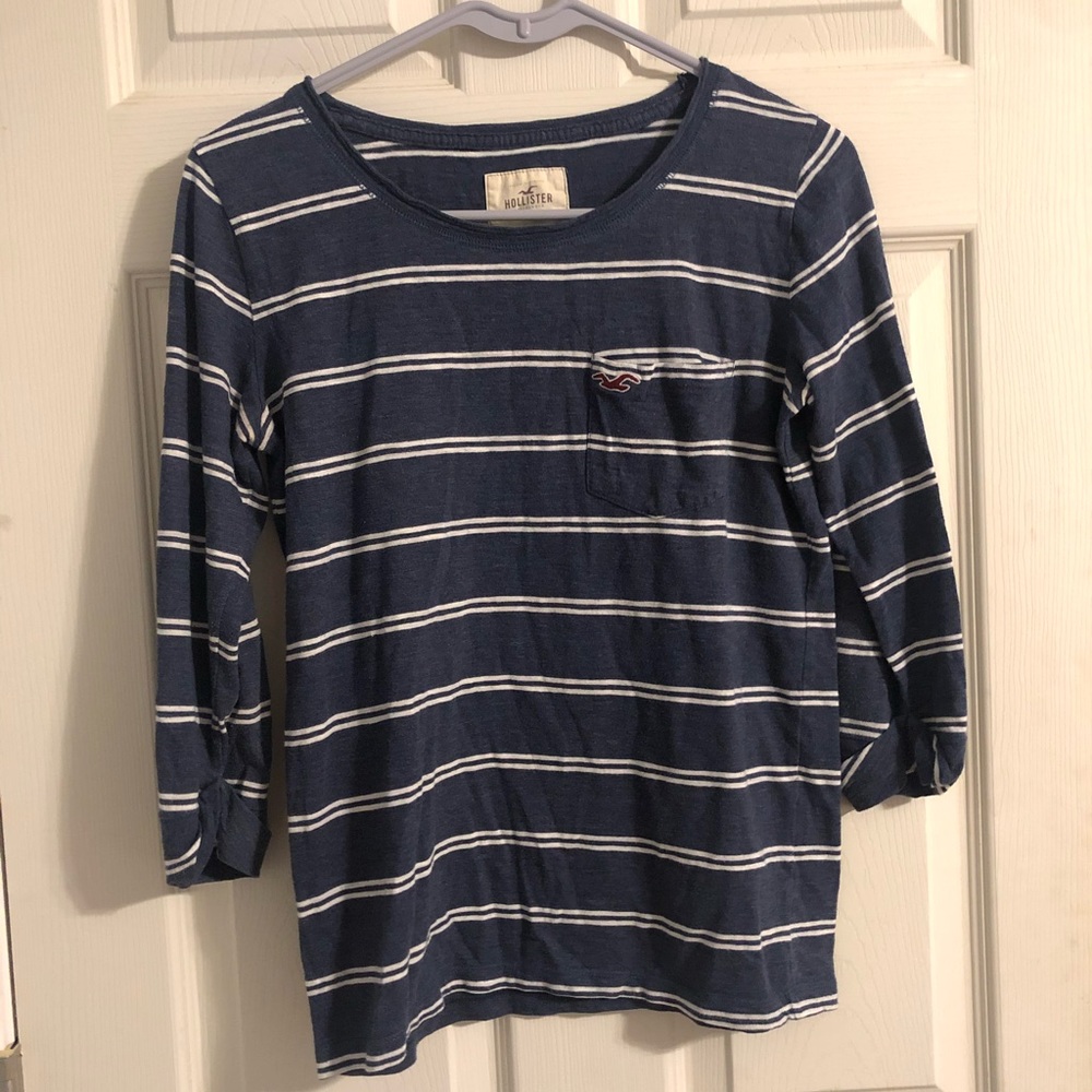 Hollister top